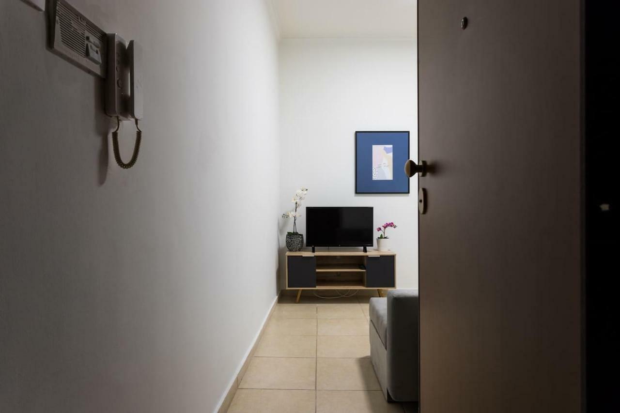 Two Bedroom Flat at Lycabettus Hill Aten Exteriör bild